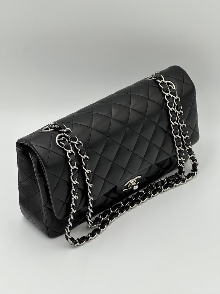 Classic Medium Double Flap bag