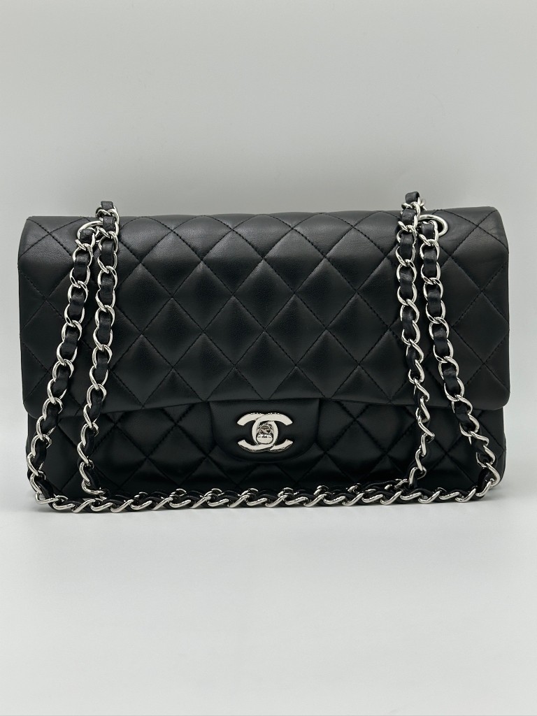 Classic Medium Double Flap bag
