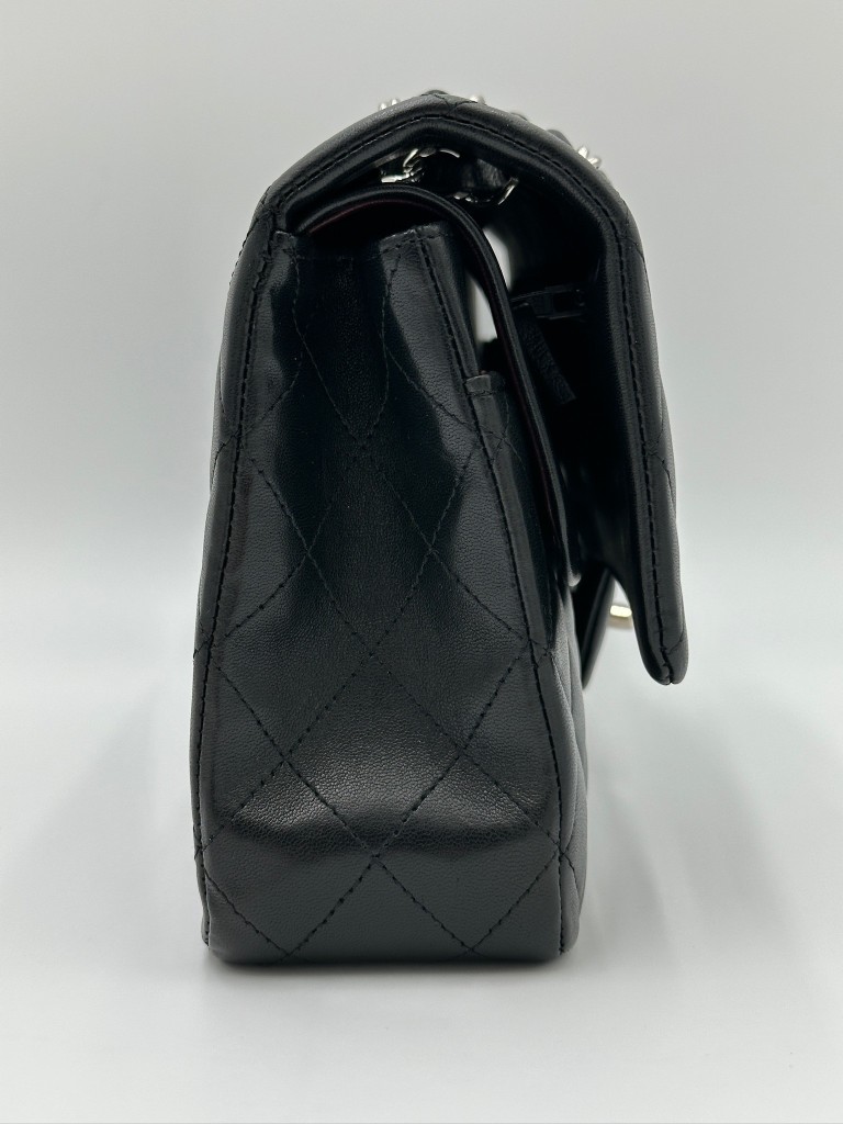 Classic Medium Double Flap bag