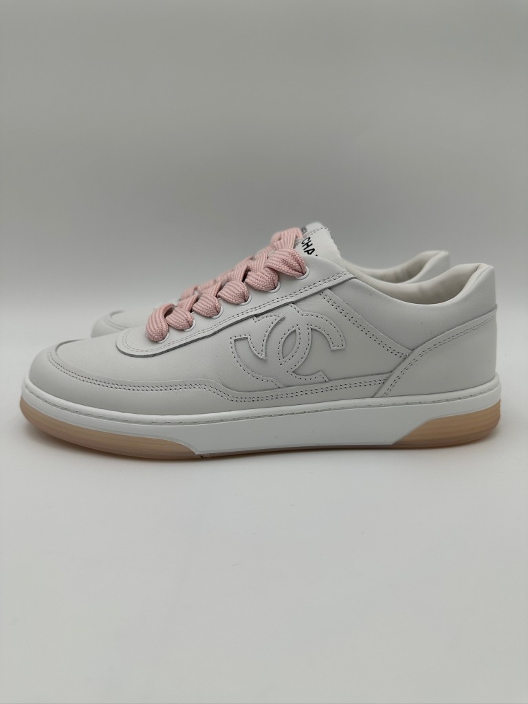 sneakersy
