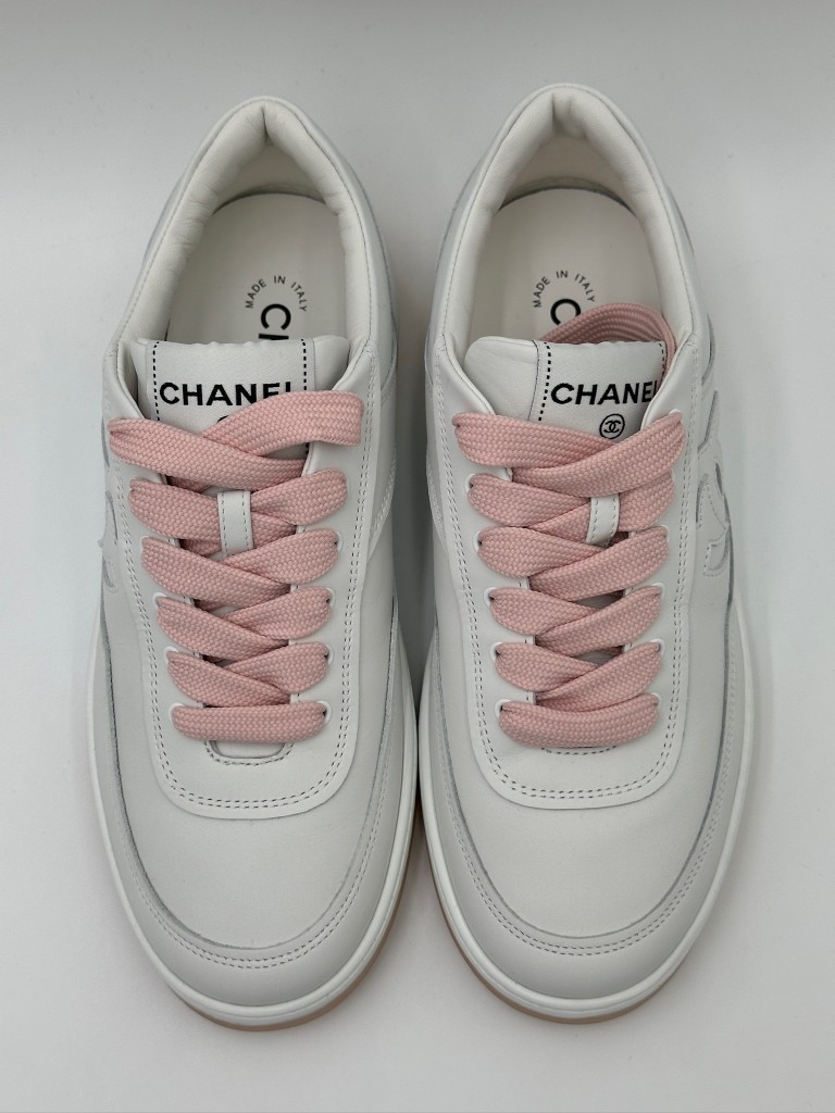 sneakersy