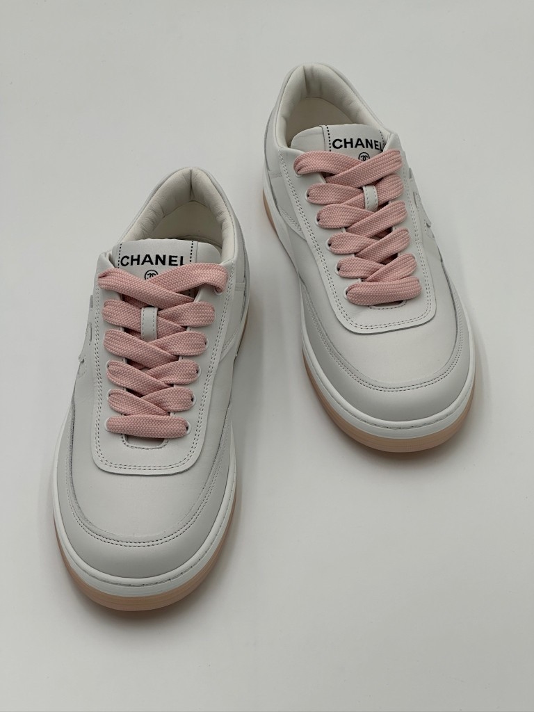 sneakersy