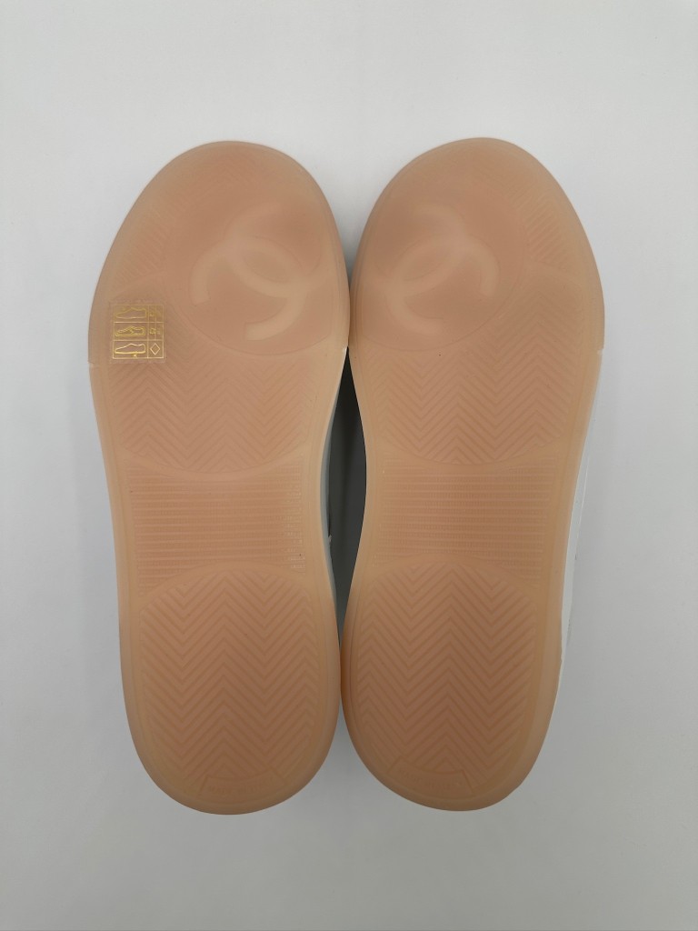 sneakersy