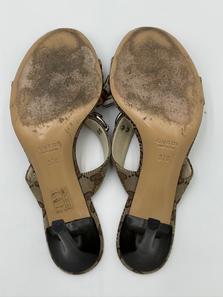 Gucci slides