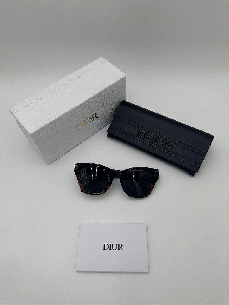 okulary przeciwsłoneczne