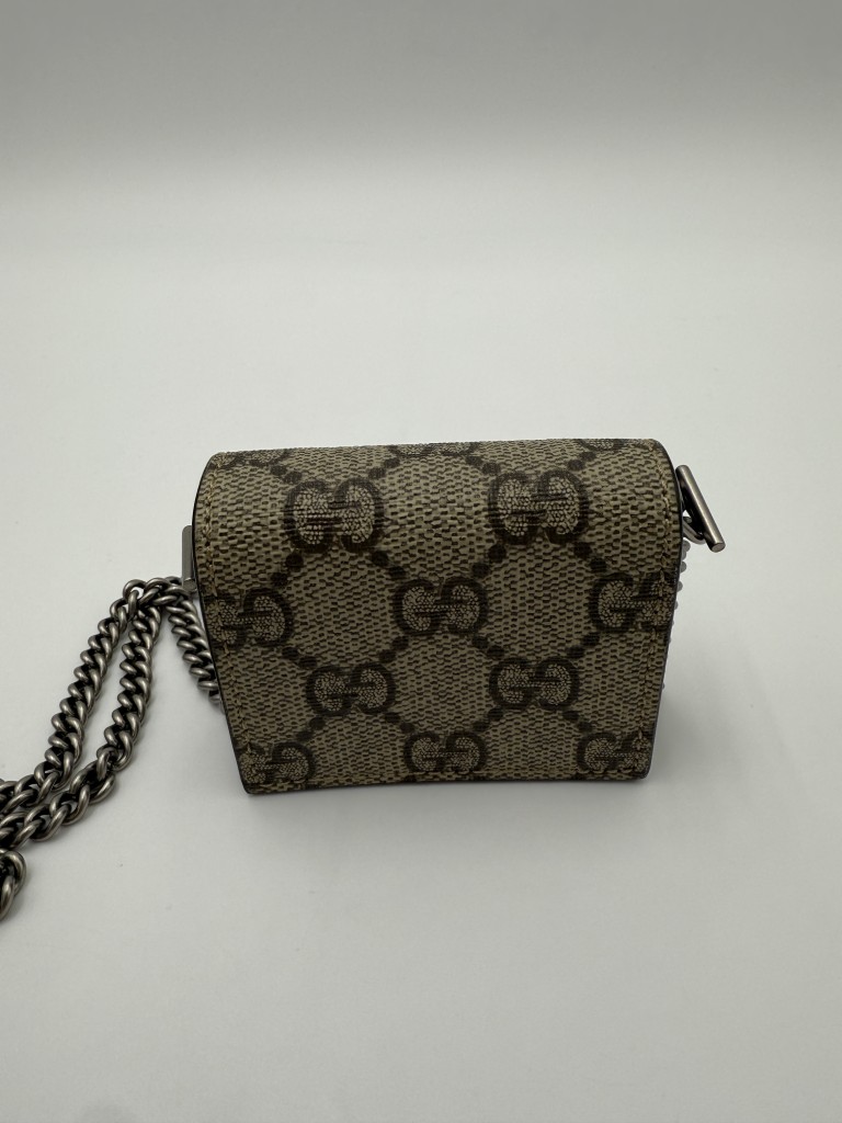 Dionysus AirPods case