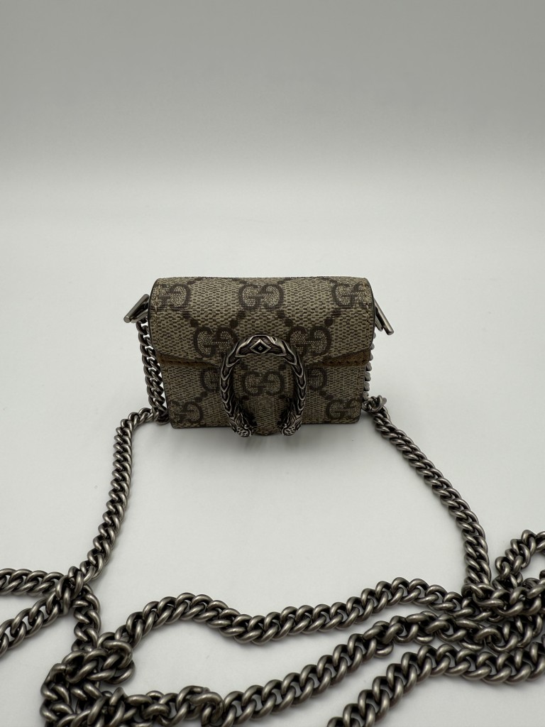 Dionysus AirPods case