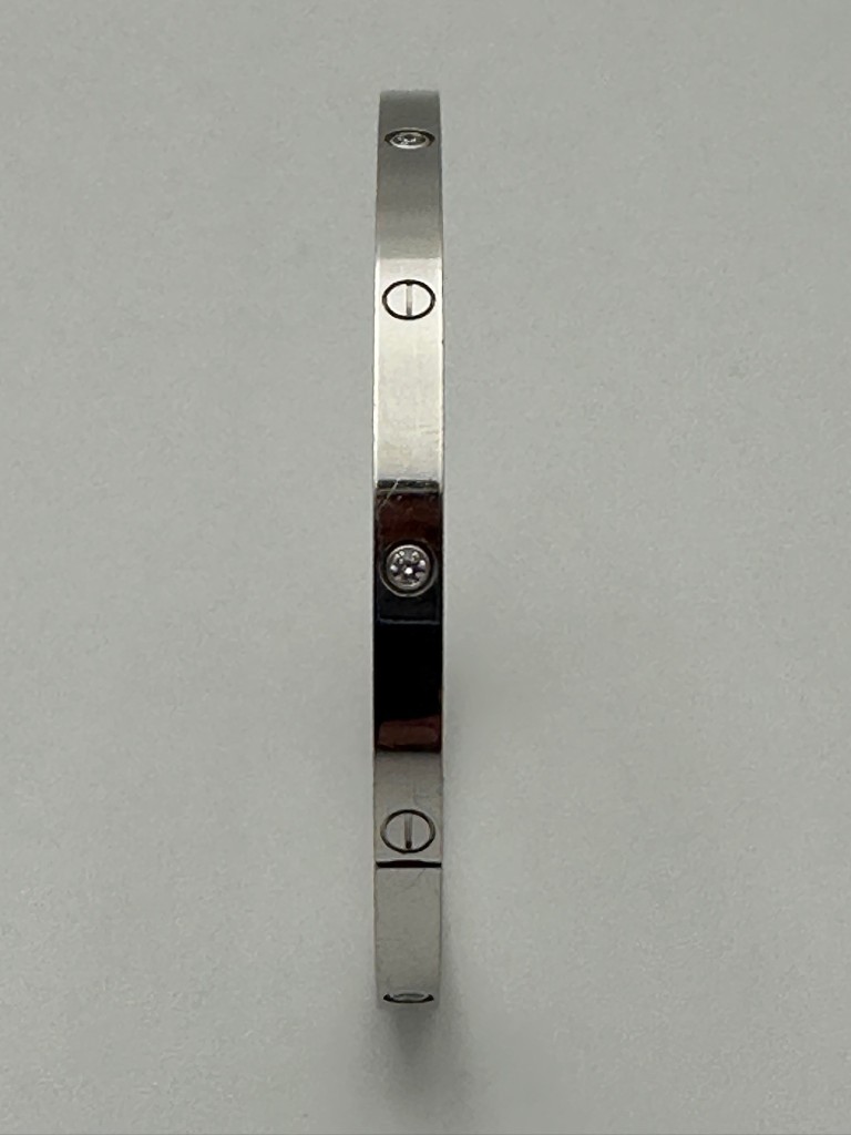 Love Small 6 diamonds bracelet