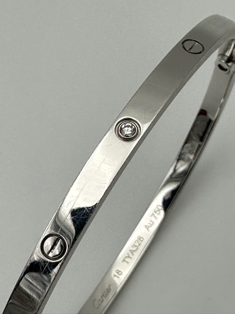 Love Small 6 diamonds bracelet