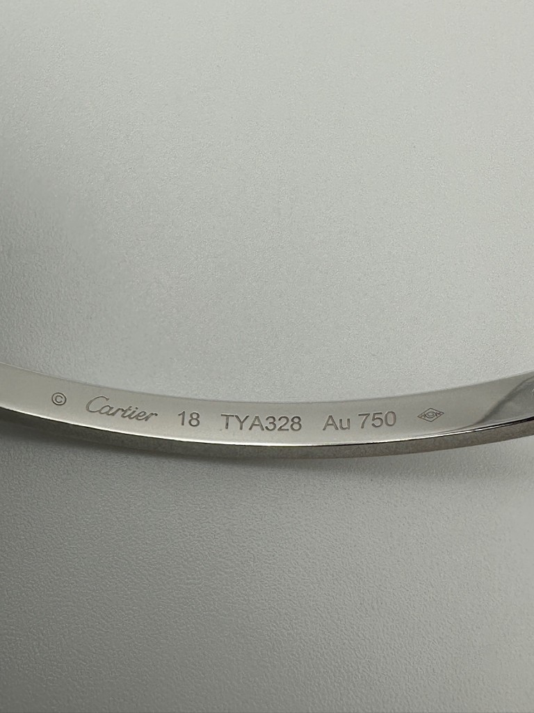 Love Small 6 diamonds bracelet