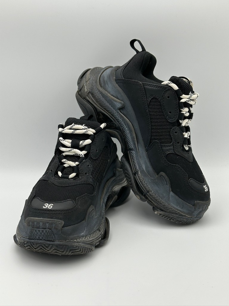 Balenciaga TripleS sneakers