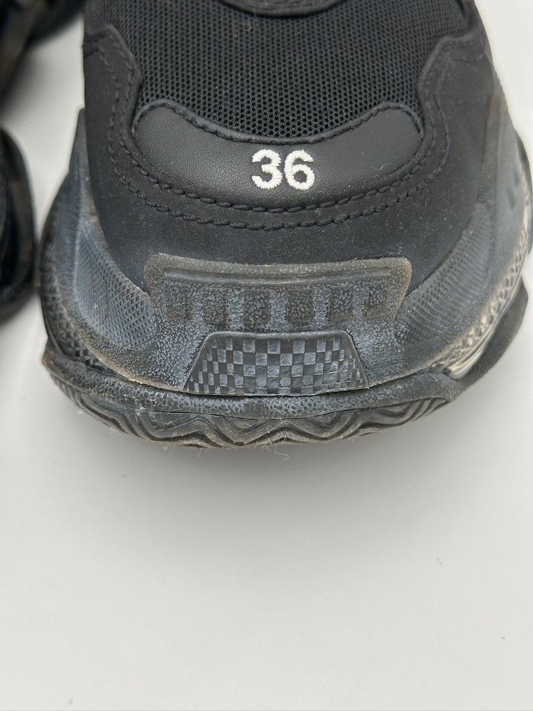 Balenciaga Triple S sneakersy