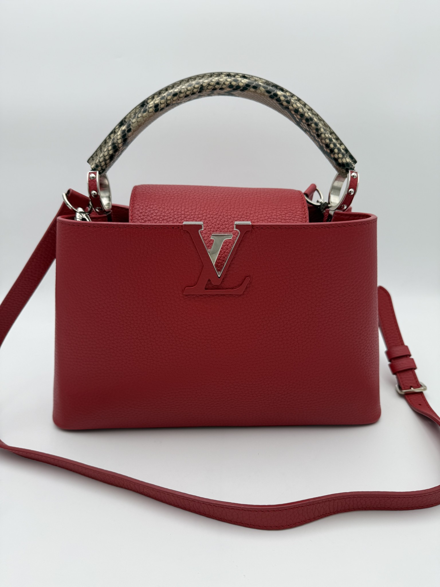 Louis Vuitton Capucines MM torebka