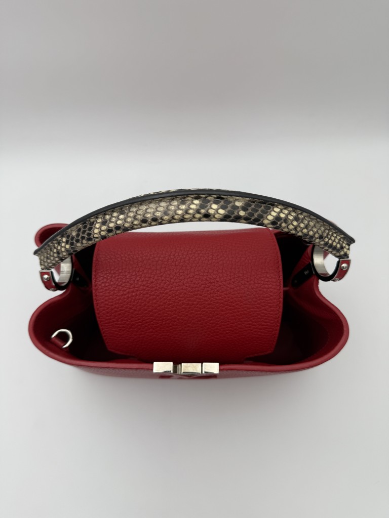 Louis Vuitton Capucines MM torebka