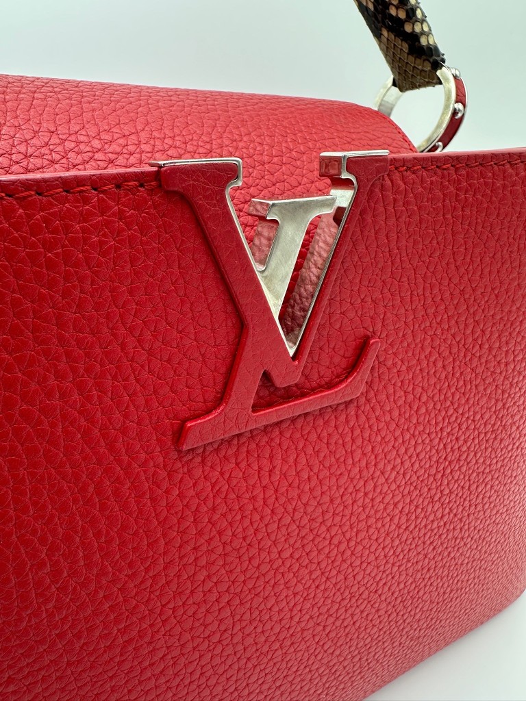 Louis Vuitton Capucines MM bag