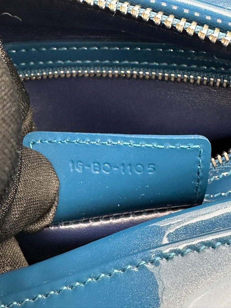 Lady Dior Medium torebka