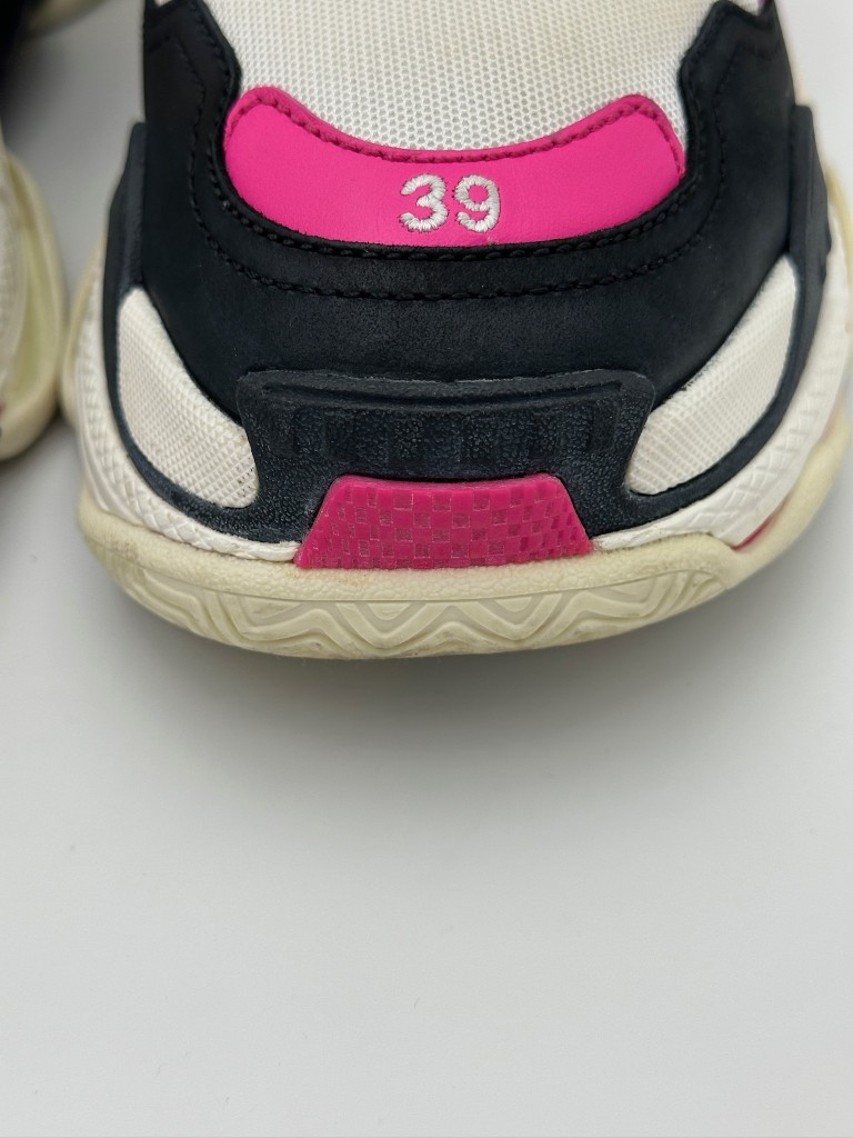 Triple S sneakersy