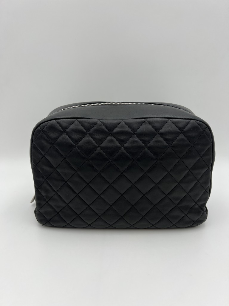 cosmetic pouch