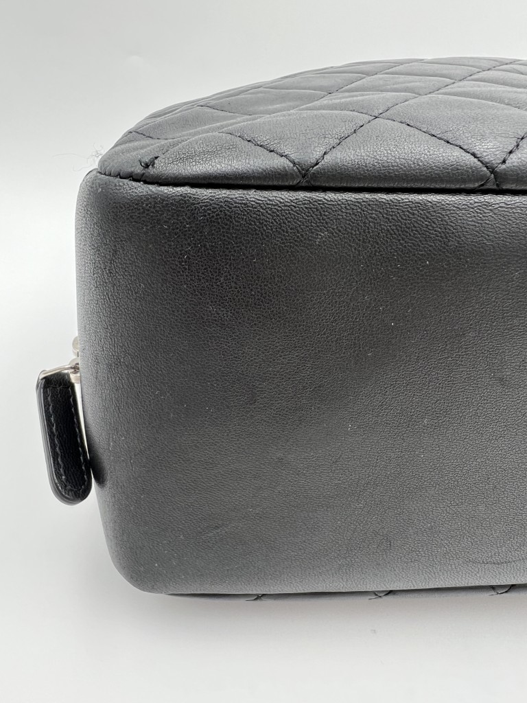 cosmetic pouch