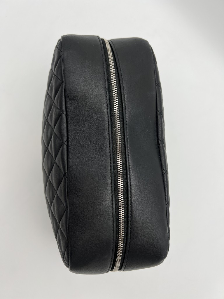 cosmetic pouch