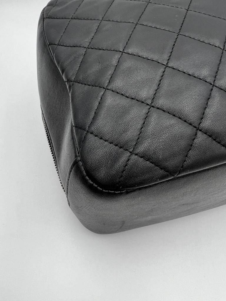 cosmetic pouch