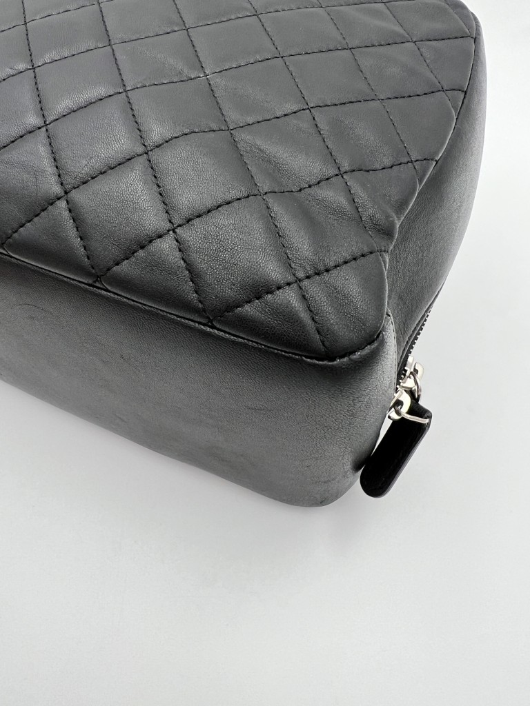 cosmetic pouch