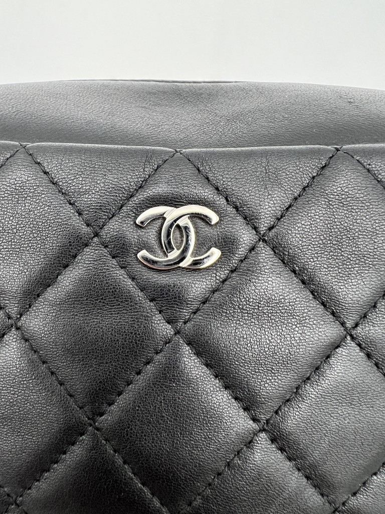 cosmetic pouch