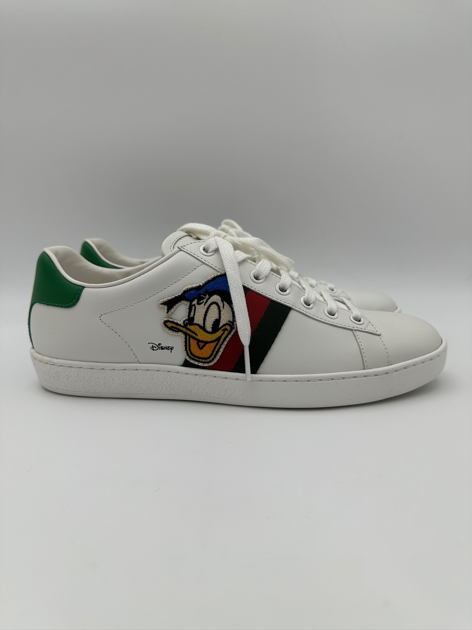 sneakersy
