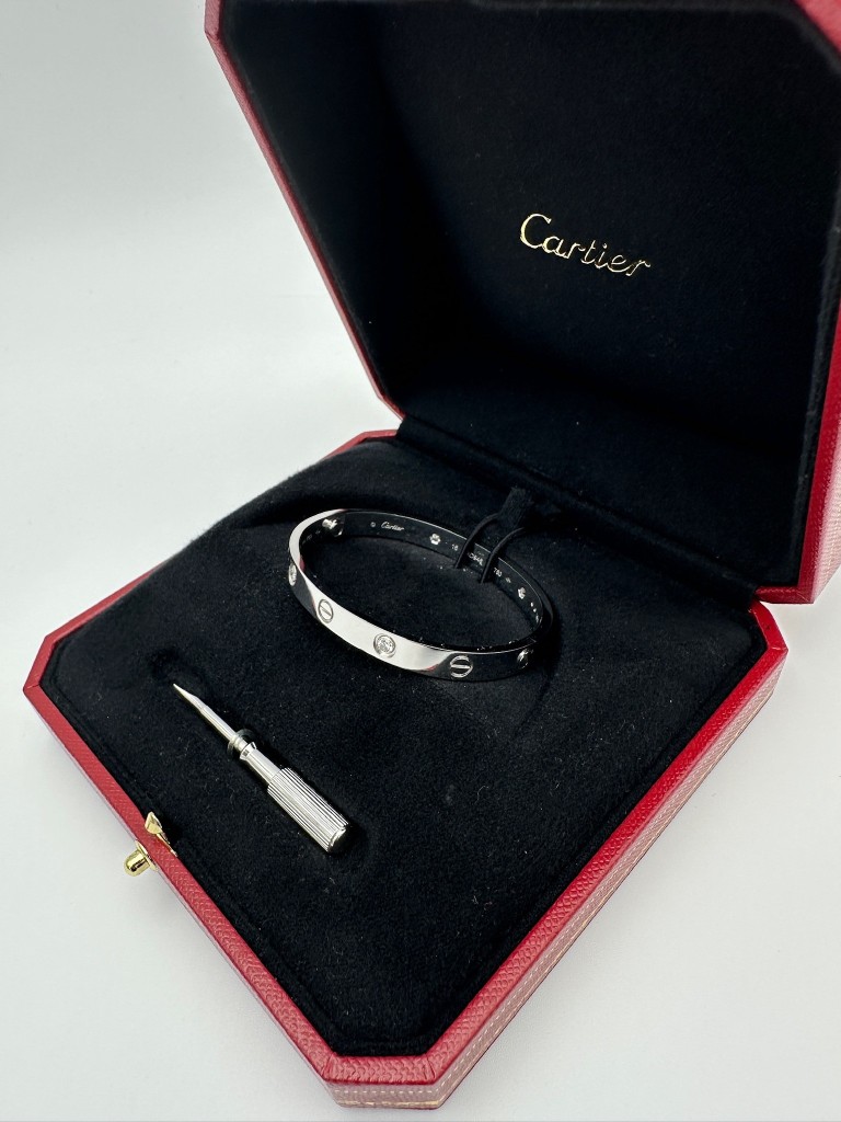 Love bracelet, 4 diamonds