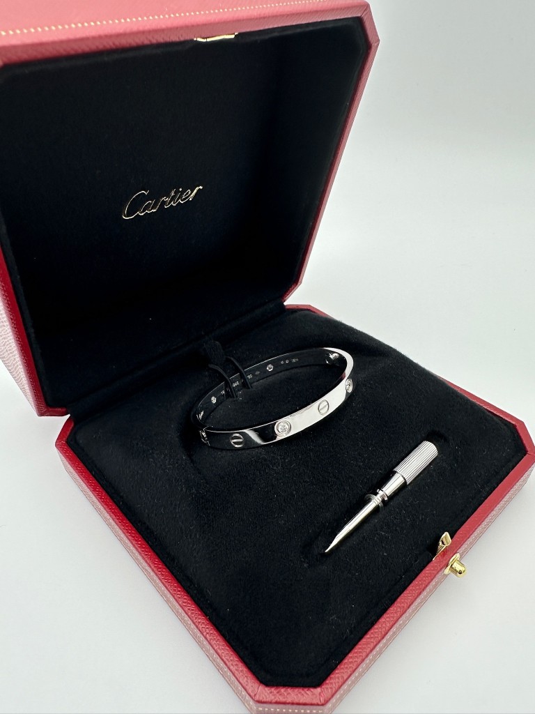 Love bracelet, 4 diamonds