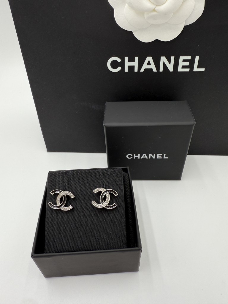 Kolczyki Chanel