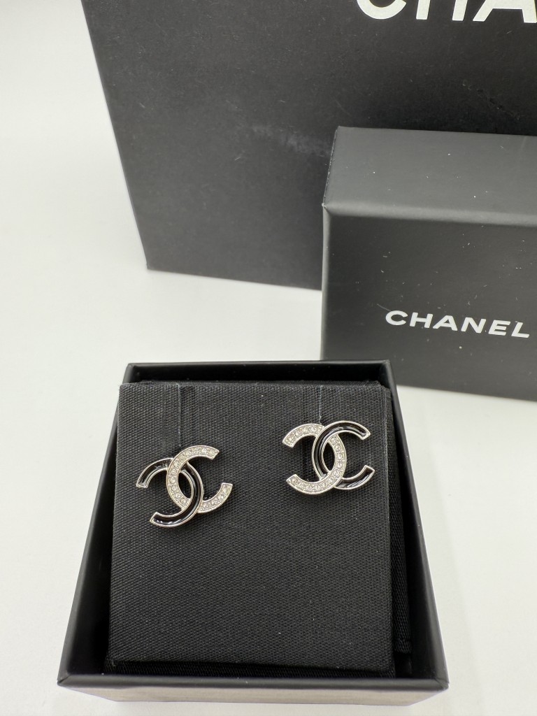 Kolczyki Chanel