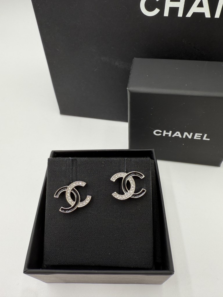 Kolczyki Chanel