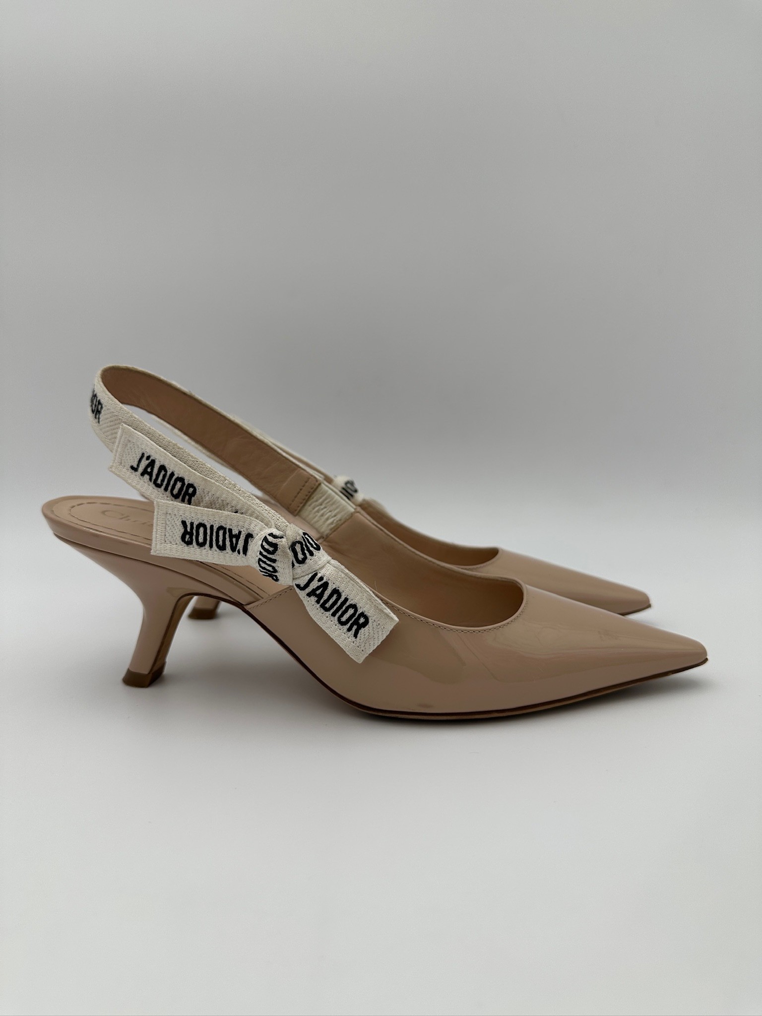 J'adior Slingback pumps