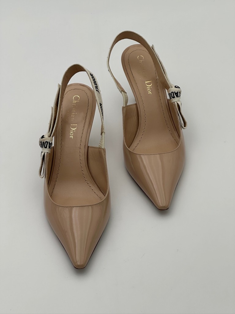 J'adior Slingback pumps