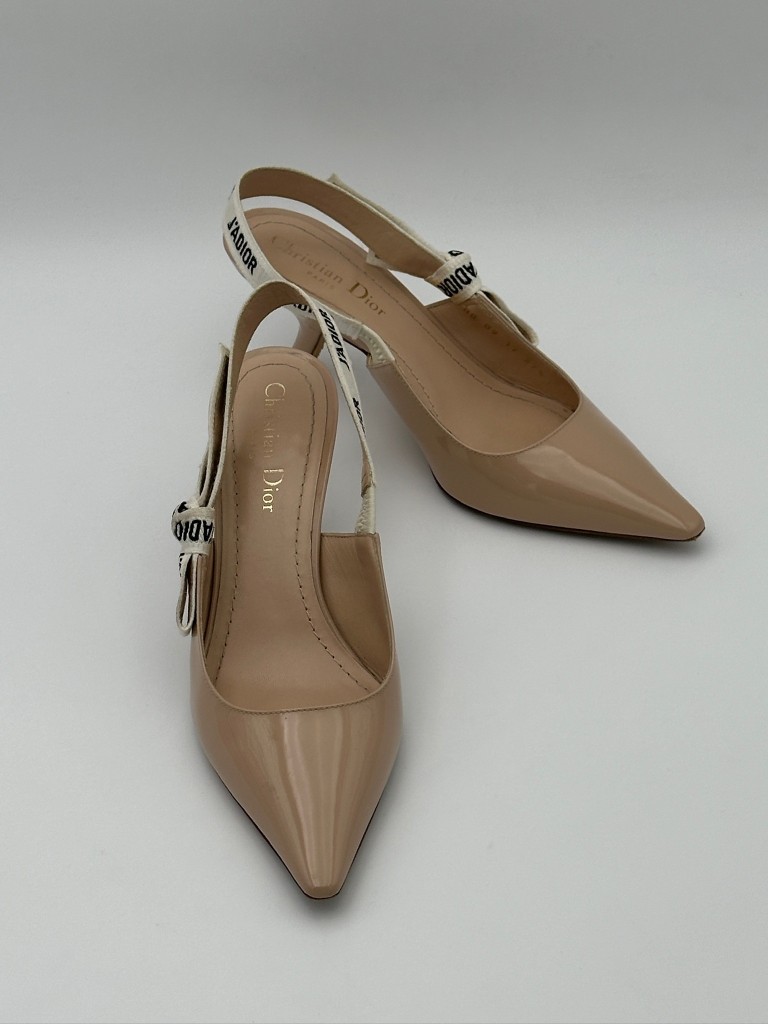 J'adior Slingback pumps