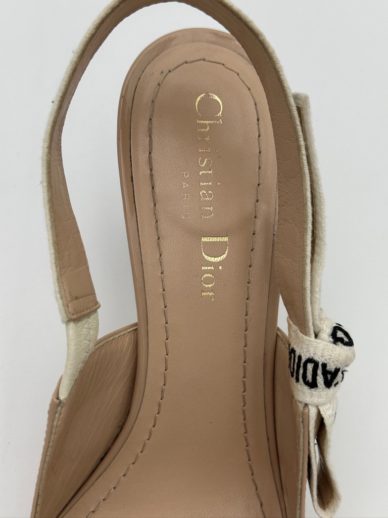 J'adior Slingback pumps