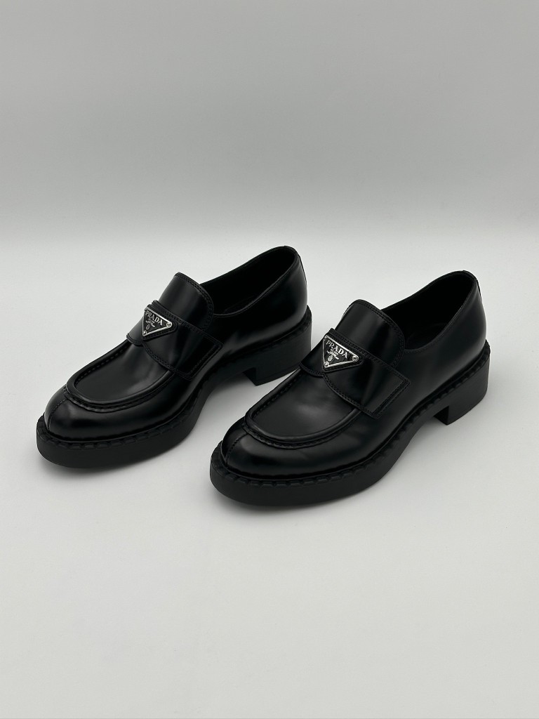 loafers
