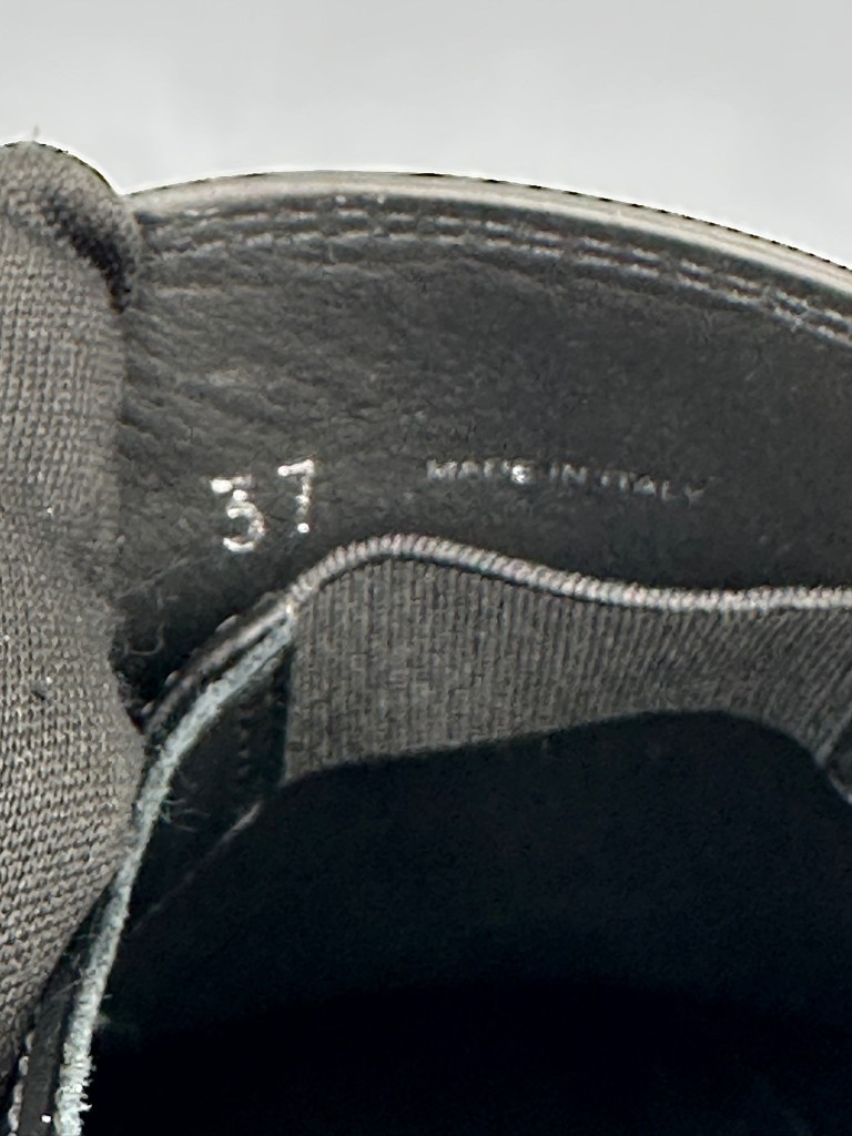 loafers