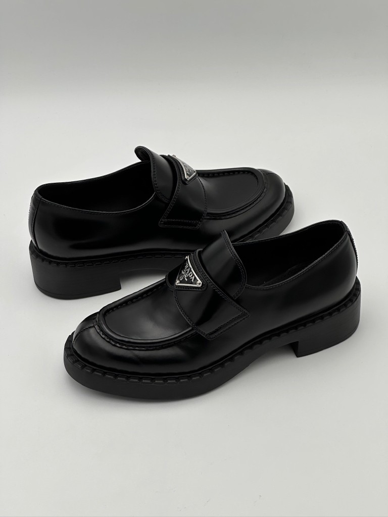 loafers