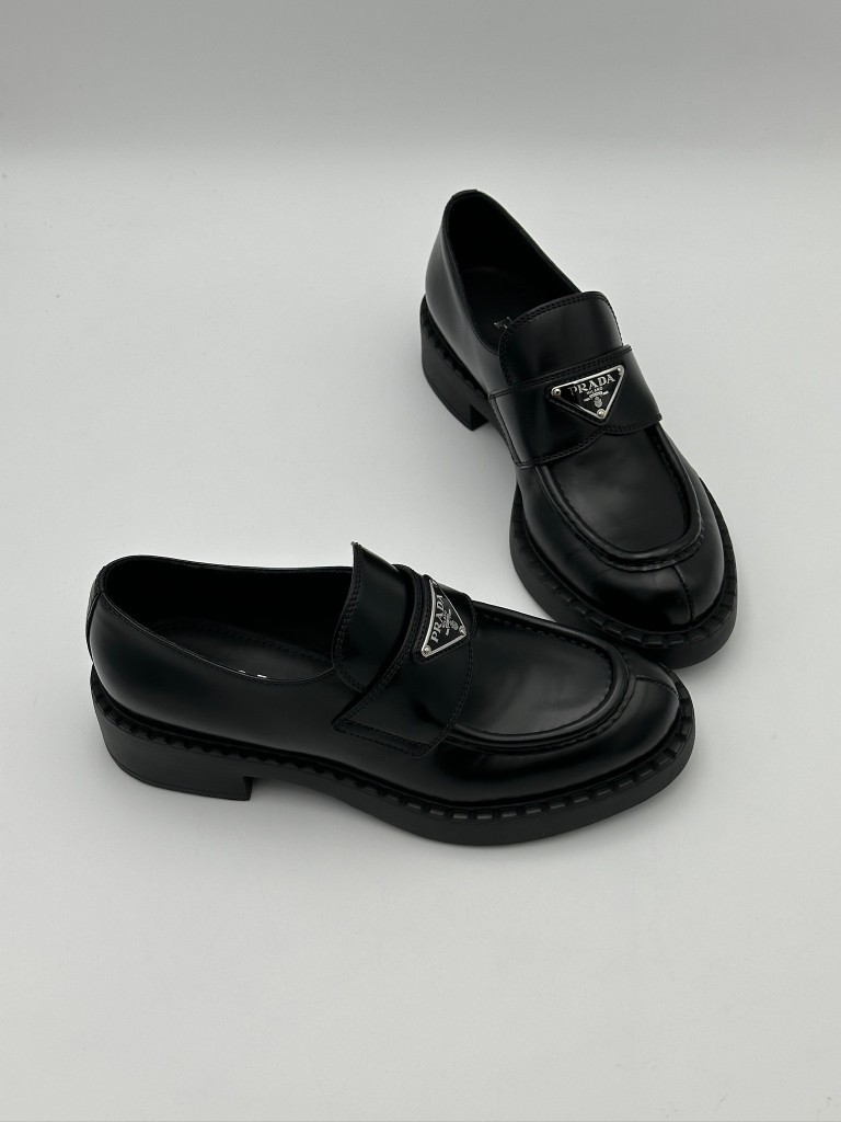 loafers