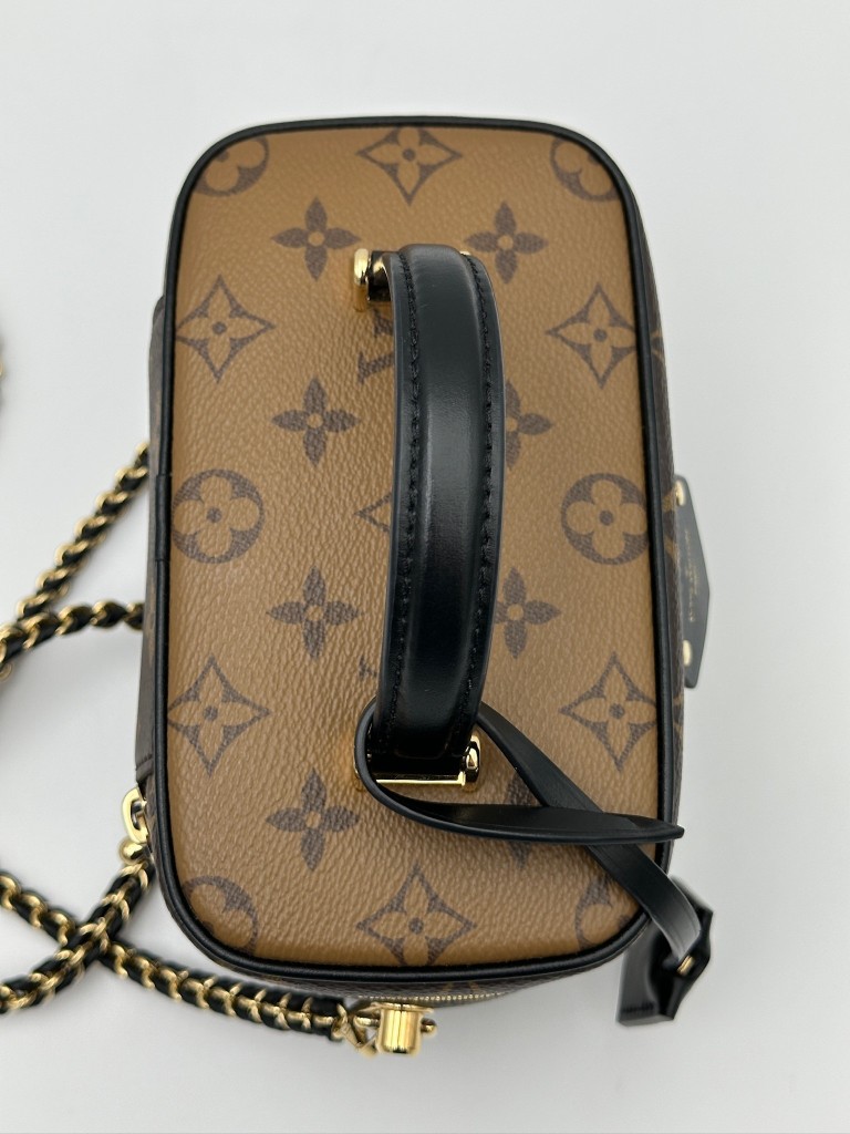 louis-vuitton-vanity-bag