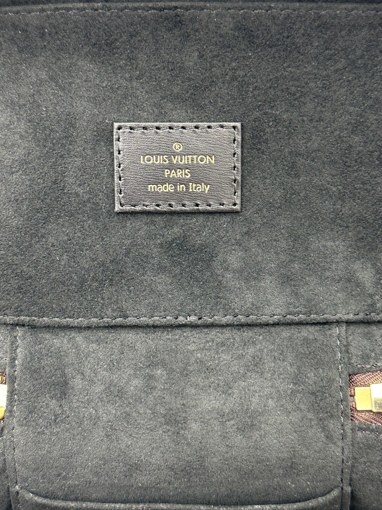 louis-vuitton-vanity-bag