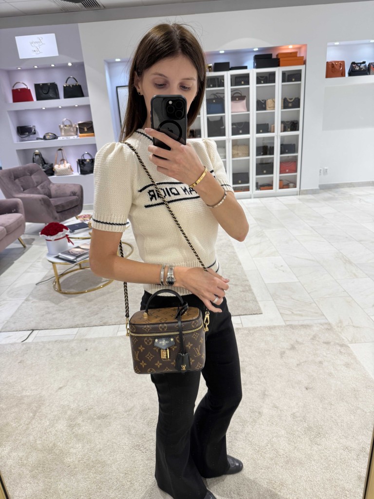 louis-vuitton-vanity-bag