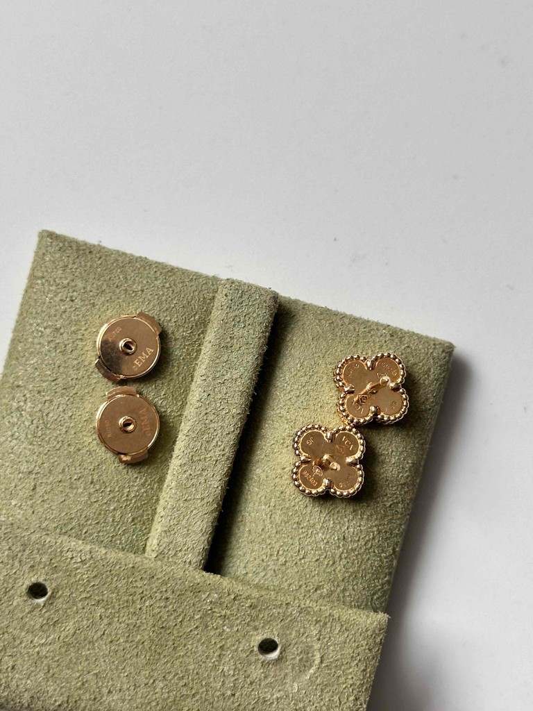 Sweet Alhambra earrings