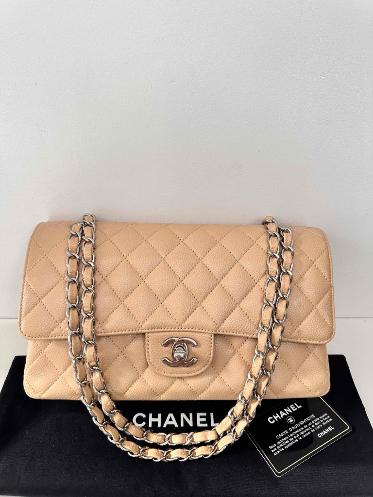 Chanel Classic Medium Double Flap torebka