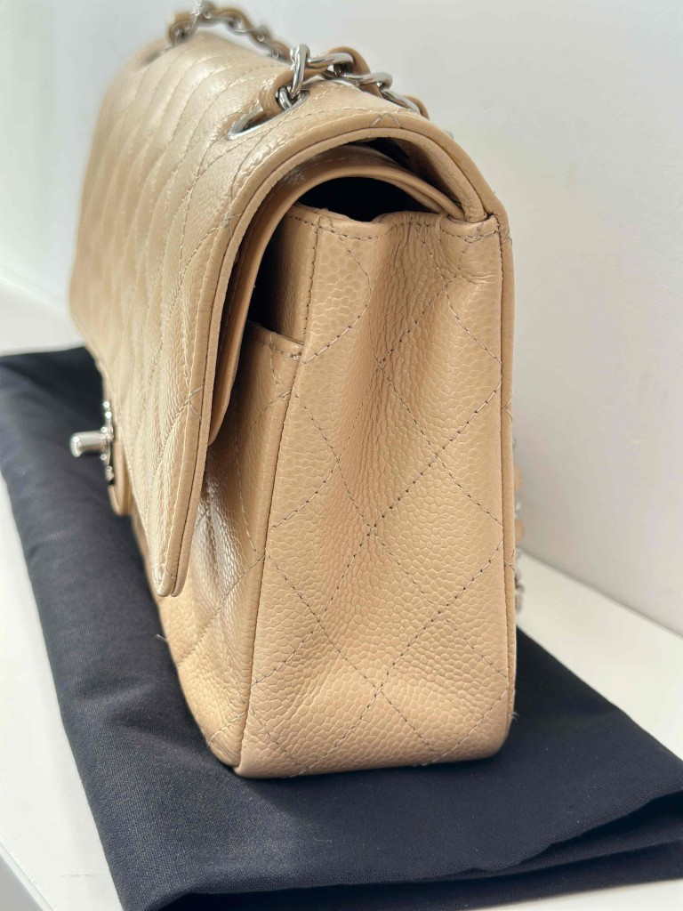 Chanel Classic Medium Double Flap torebka