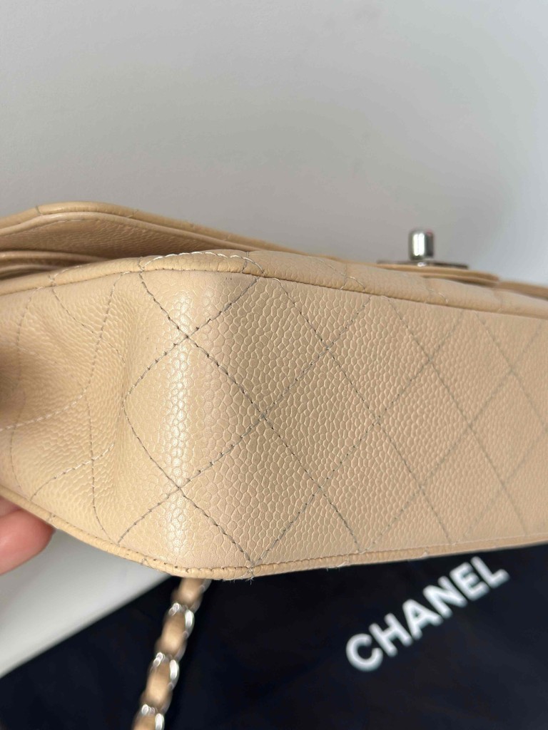 Chanel Classic Medium Double Flap torebka