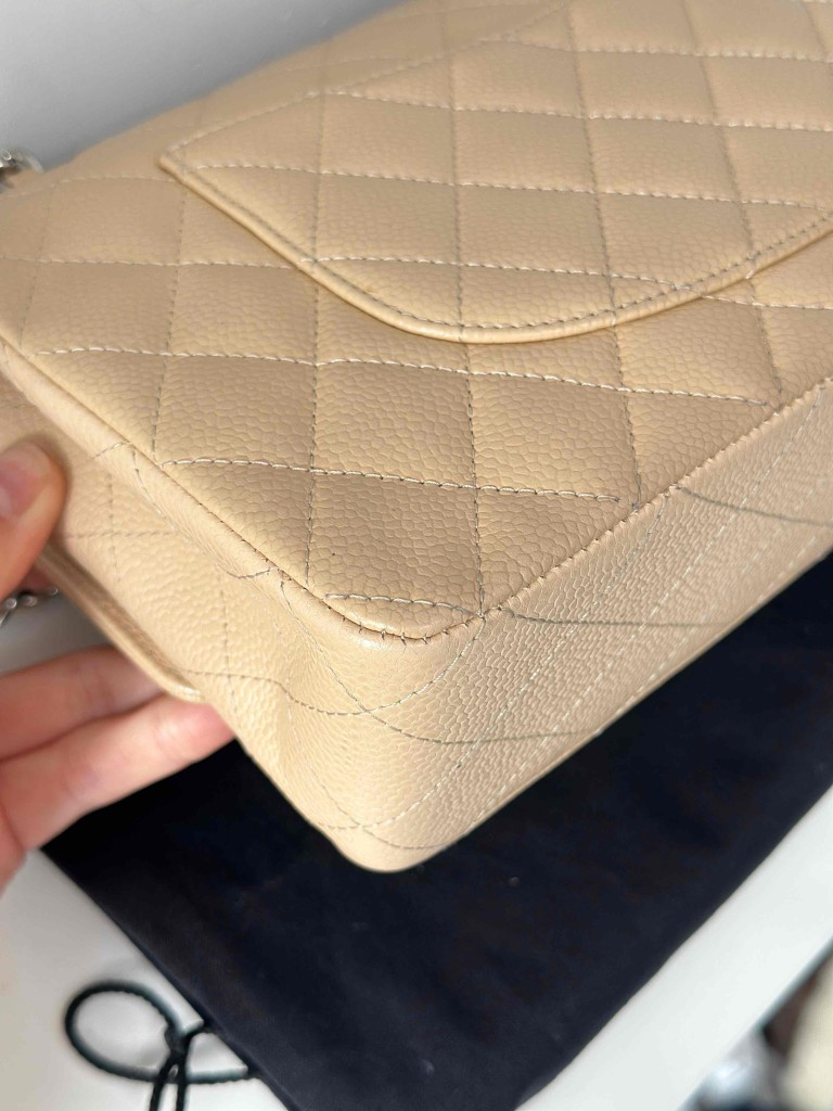 Chanel Classic Medium Double Flap torebka