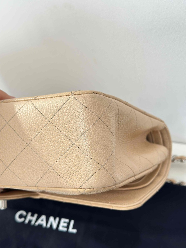 Chanel Classic Medium Double Flap torebka